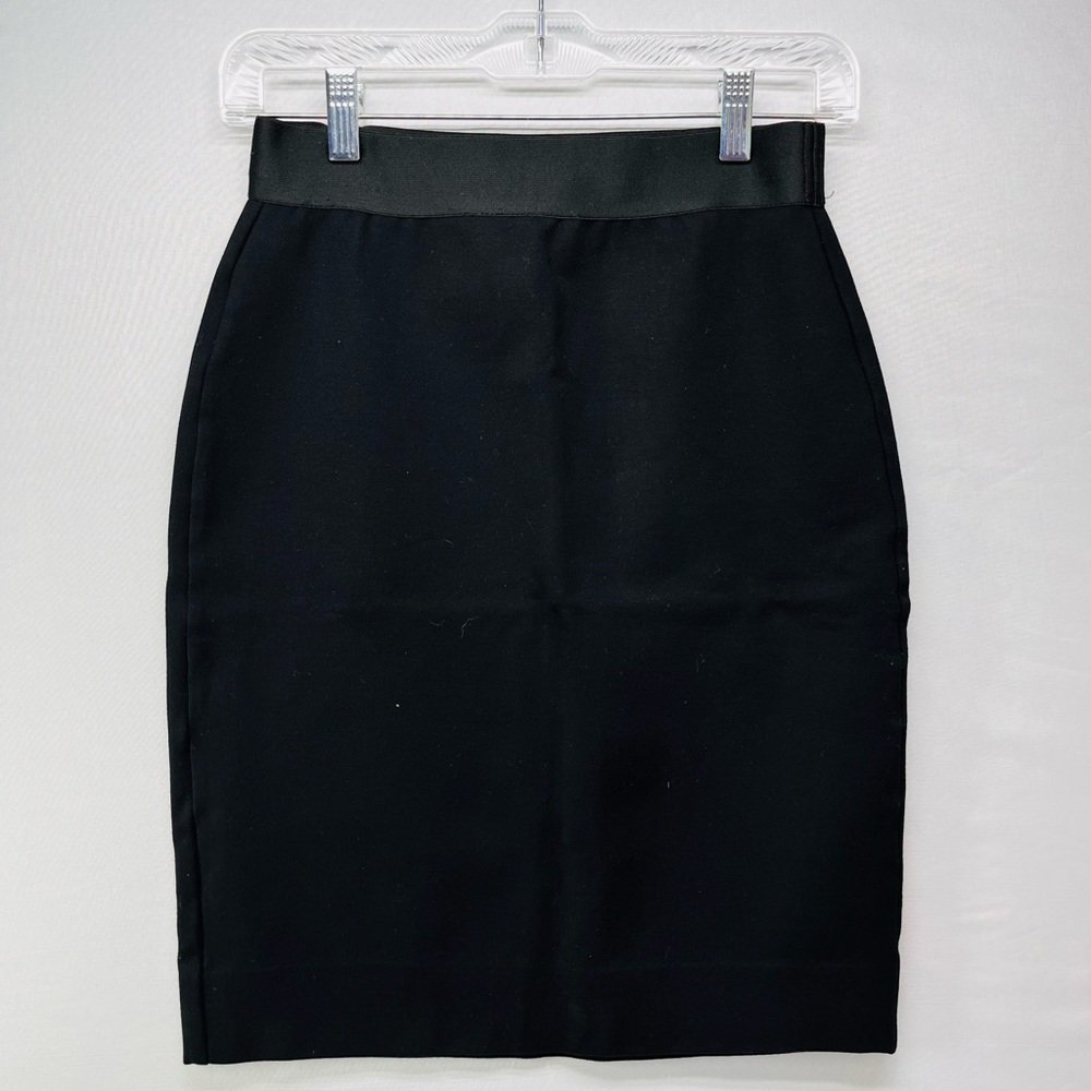 Everlane Classic Black Pencil Skirt